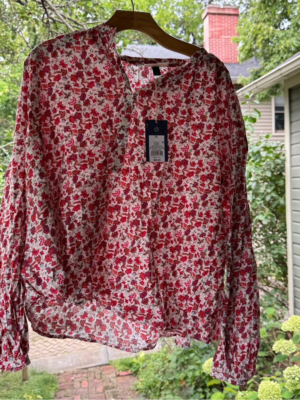 Universal Thread Red and White Floral Tie-Neck Blouse